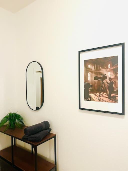 Apartment Clnema *